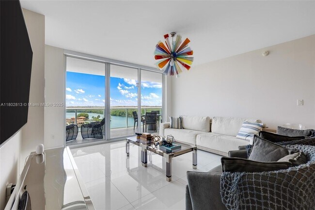 Building Photo - 400 Sunny Isles Blvd