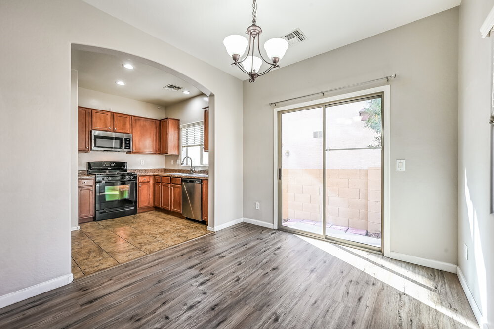 Building Photo - 10324 W Sands Dr