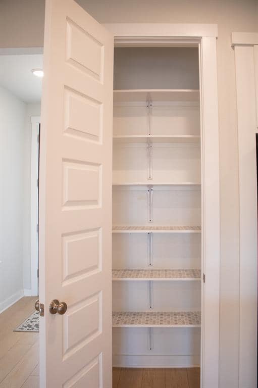 Building Photo - 123 Table Top Bnd