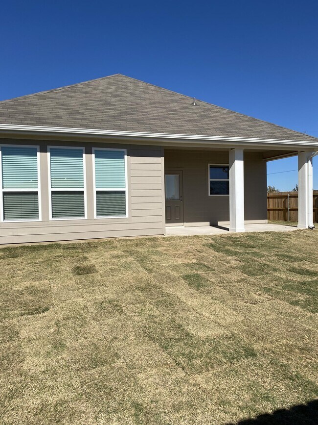 Building Photo - 8507 Chena Rdg Dr