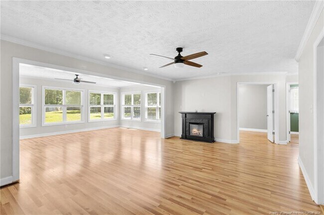 Building Photo - 3412 Cedar Hill Dr
