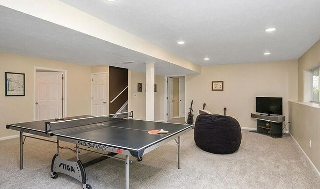 Building Photo - Beautiful 4 bedroom home in Caledonia