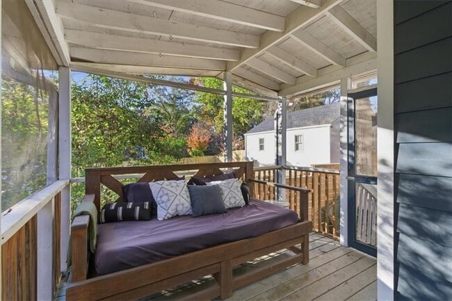 Building Photo - 693 Glenwood Ave SE