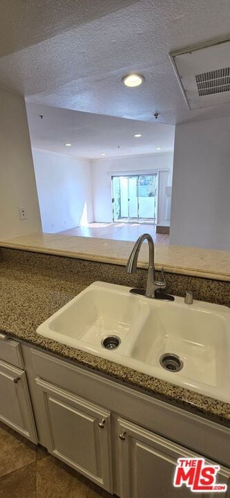 Building Photo - 1031 N Crescent Heights Blvd