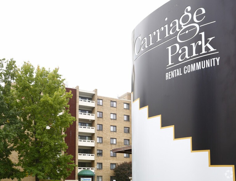Carriage Park Apartments 300 Chatham Park Dr Pittsburgh PA 15220