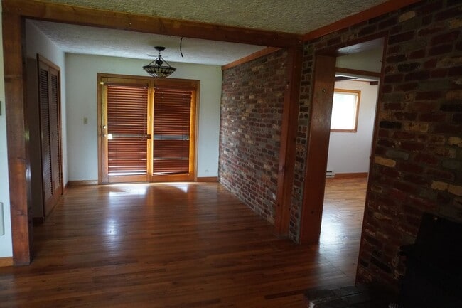 Building Photo - 23217 NE 92nd Ave