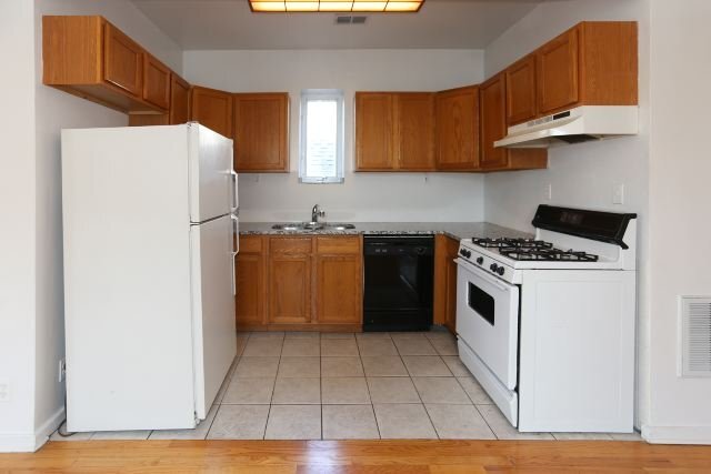Building Photo - 1401 N Bosworth Ave