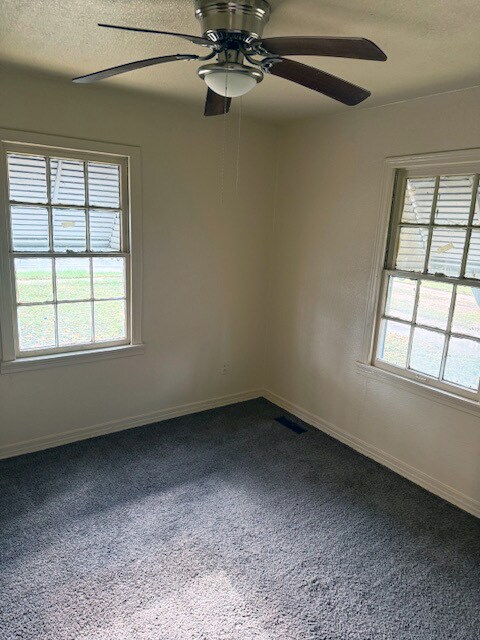 Building Photo - 4416 Wabash Ave