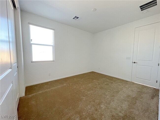 Building Photo - 8820 Scalpay St
