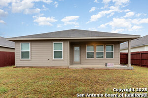 Building Photo - 392 Pebble Bend