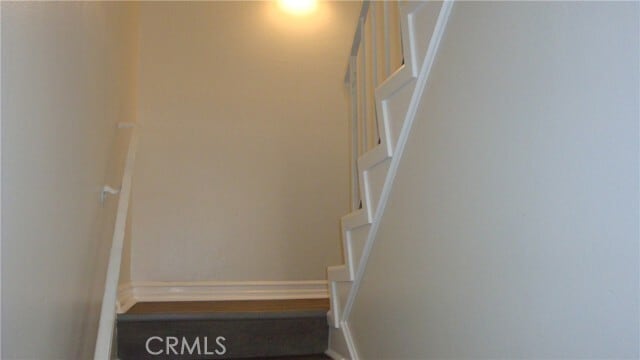 Building Photo - 31 Paradise