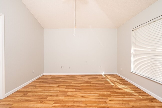 Building Photo - Beautiful Home in Ormond Beach