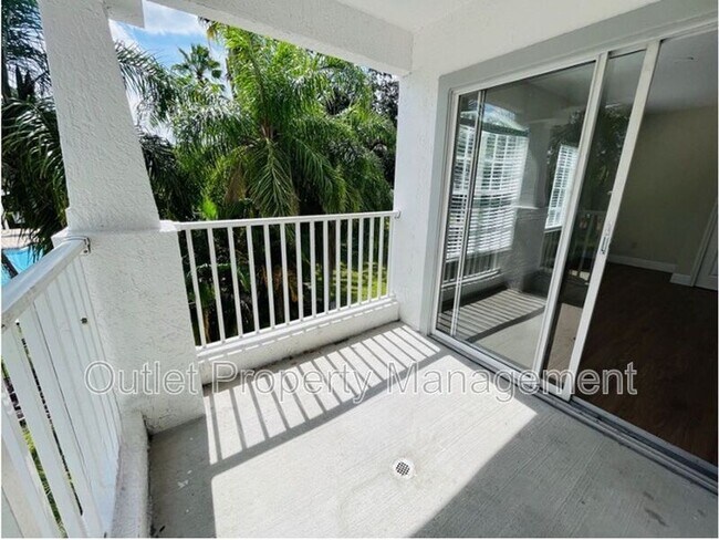 Building Photo - 4312 S Kirkman Rd