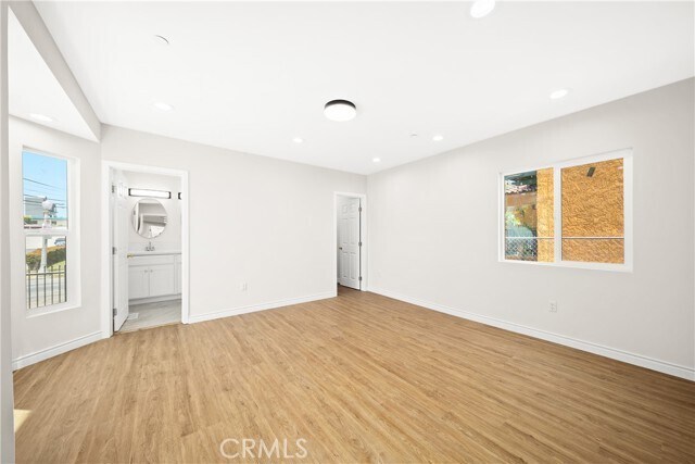 Building Photo - 1372 Carmona Ave