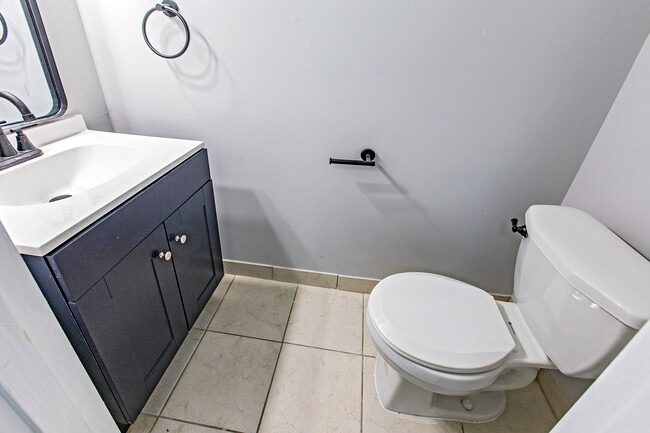 Building Photo - 1504 Timber Creek Rd