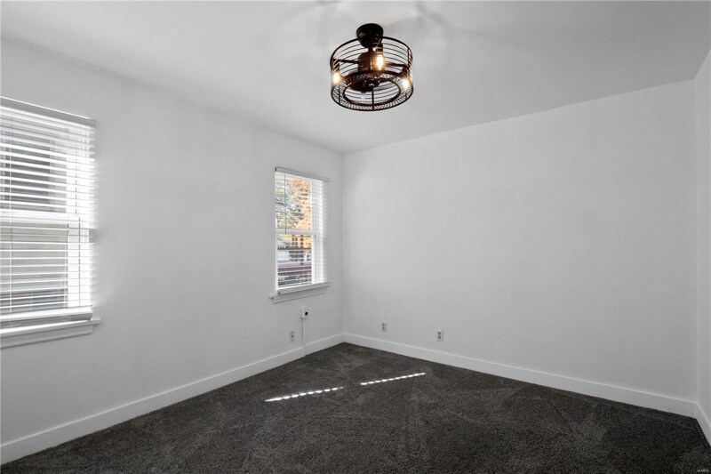 Building Photo - 203 N 28th St