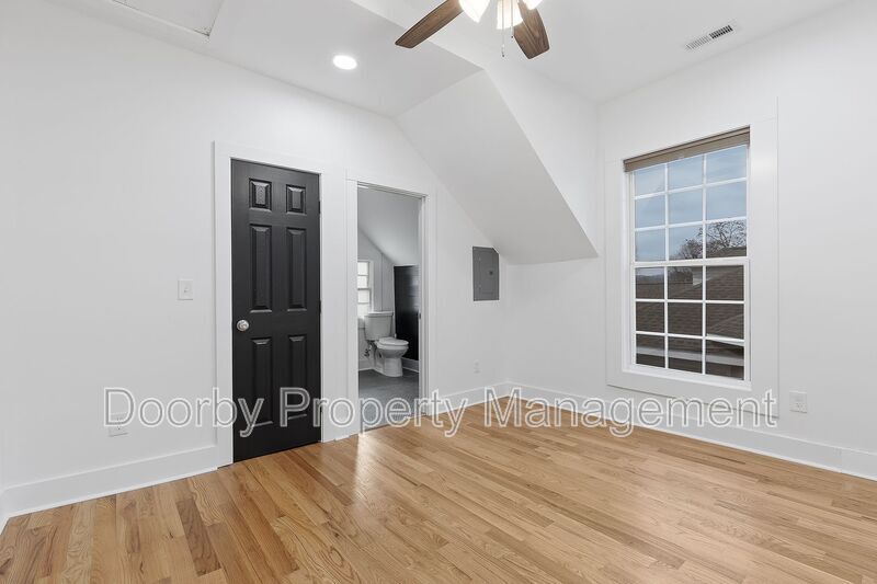Building Photo - 1508 Bailey Ave
