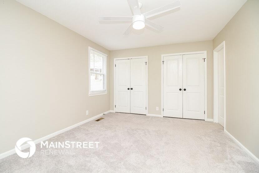 Building Photo - 405 Dahlia Dr