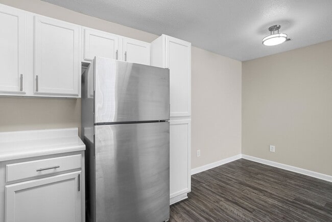 Building Photo - Wendover Ridge