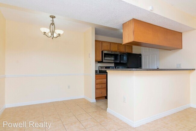 Building Photo - 2 br, 2 bath House - 806 Lake Haven Dr Uni...
