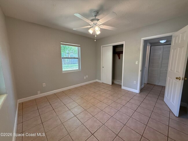 Building Photo - 248 Le Jeune Dr