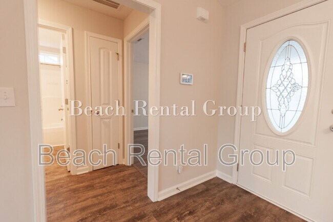 Building Photo - 3223 Merganser Dr