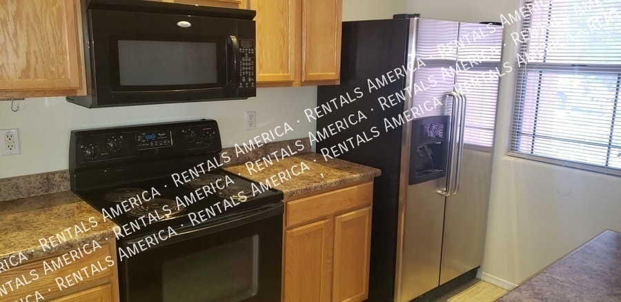 Building Photo - 35750 W Costa Blanca Dr