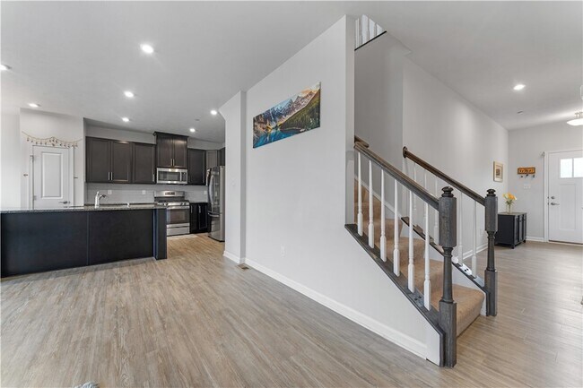 Building Photo - 5103 Spruce Rd