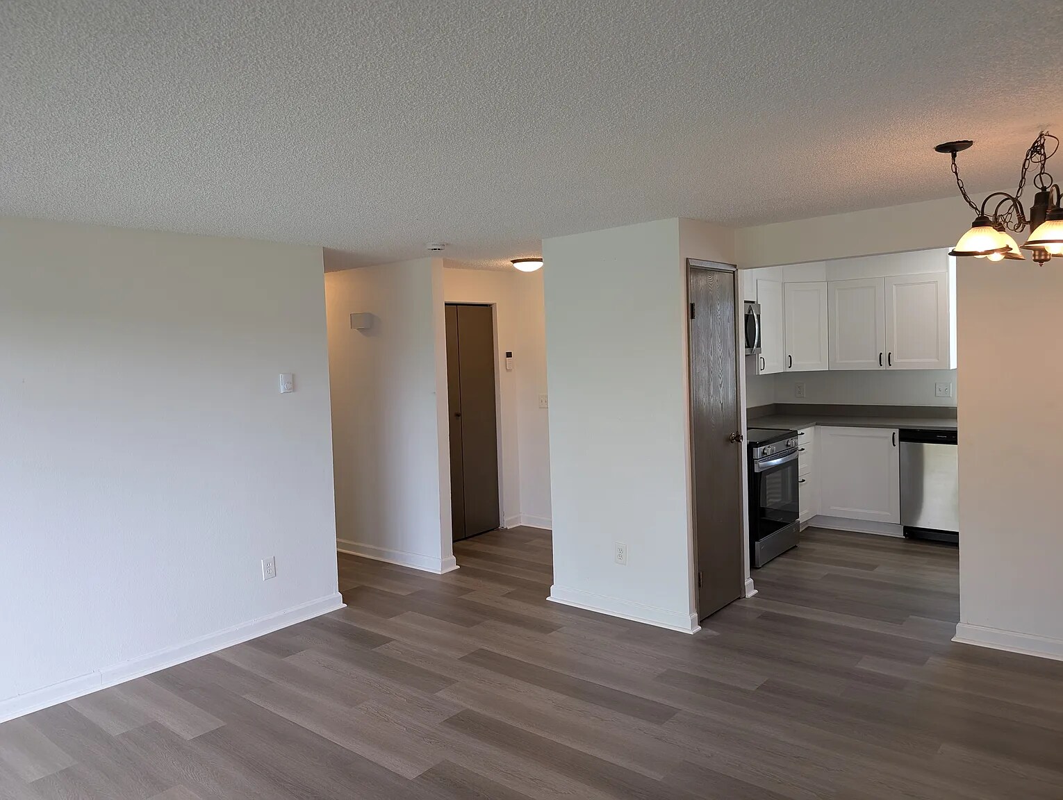 Building Photo - 8100 Delridge Way SW