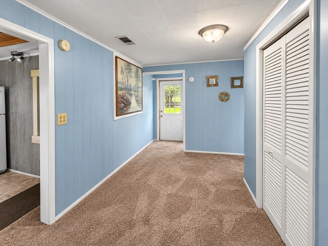 Building Photo - 6030 Cotter Ave