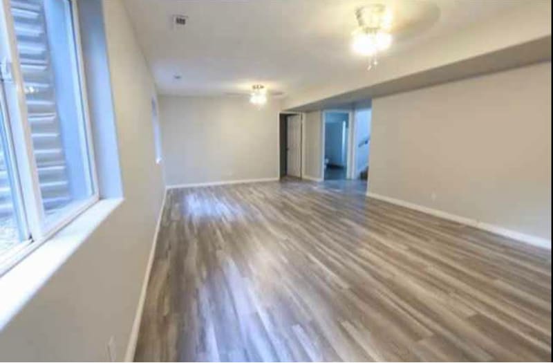 Building Photo - 1010 N 2100 W