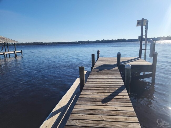 Building Photo - 3146 Live Oak St