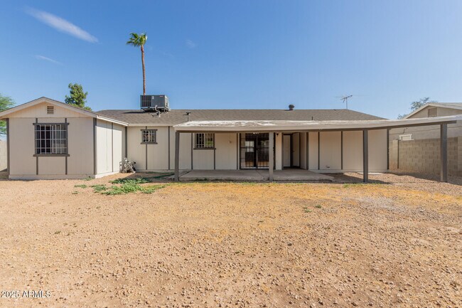 Building Photo - 7926 West Campbell Ave