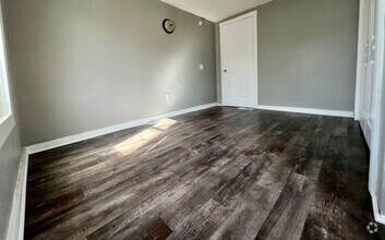 Building Photo - Gorgeous 5 bedroom home in Minneapolis!