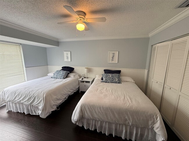 Building Photo - 22861 Ironwedge Dr