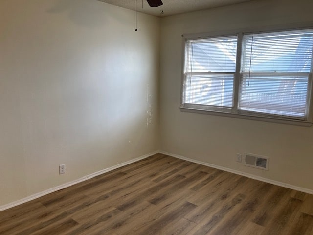 Building Photo - 215 E 32nd St