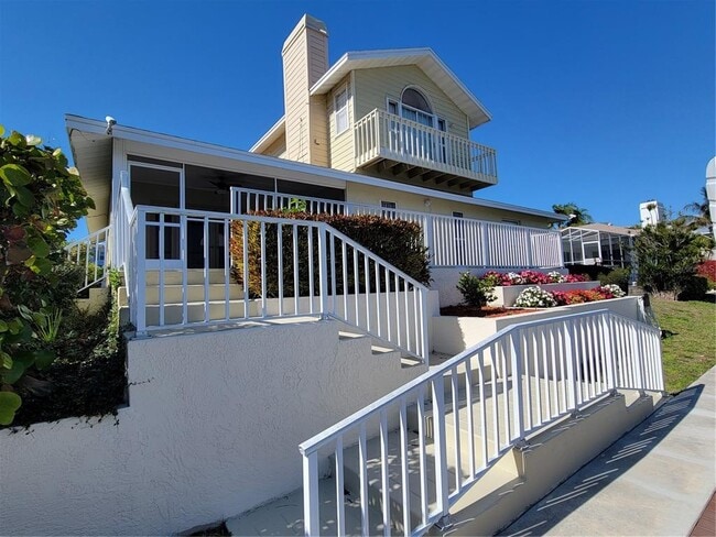 Building Photo - 606 North Point Dr