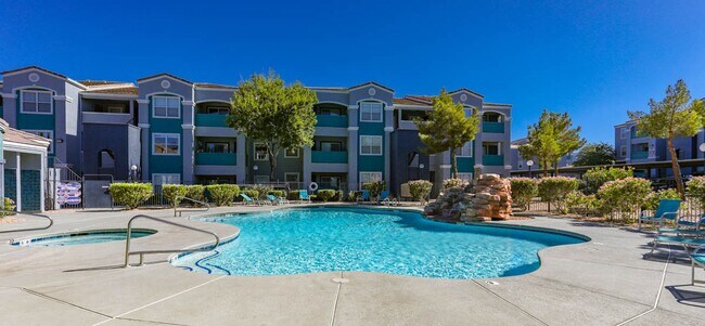 Building Photo - 2 Suite 1st Floor Condo In Gated Northwest...