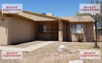 Building Photo - 3/1 with AC and a garage in Midvale Park N...