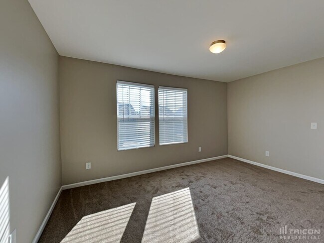 Building Photo - 2211 Osprey Ln