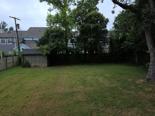 Building Photo - 356 Melbourne Ct
