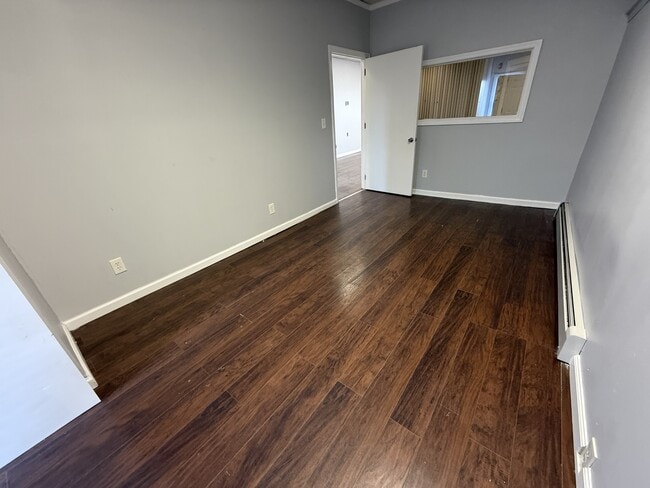 Building Photo - 46 Haddon Ave