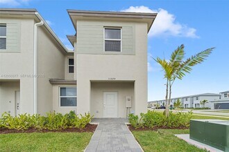 Building Photo - 33823 SW 194th Ave