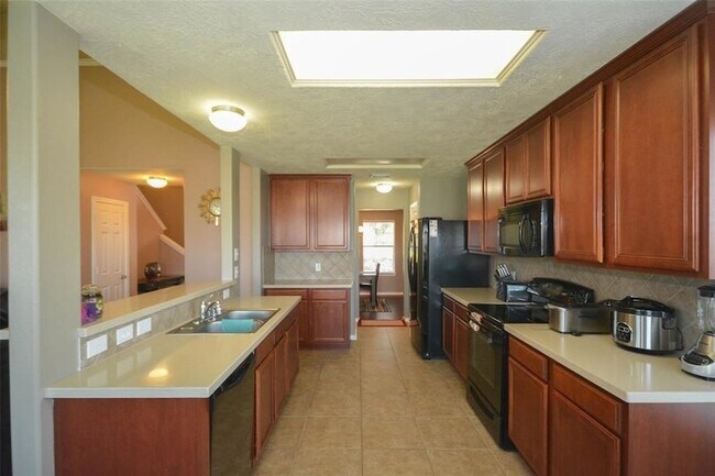 Building Photo - 3008 Middletrace Ln
