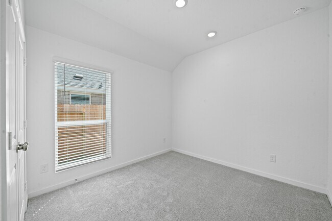 Building Photo - 29007 Great Flatland Trl