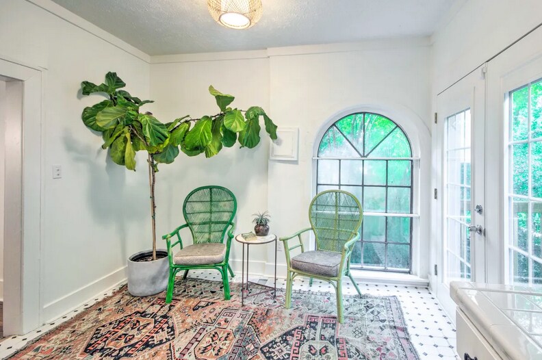 Building Photo - 1117 Kenwood Pl