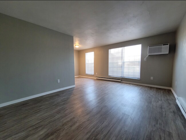 Building Photo - Beautiful 2 bedroom 1 bath in West Milton!