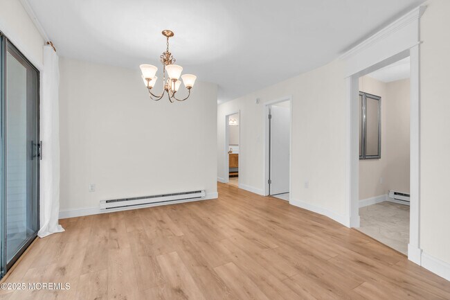 Building Photo - 218 Medford Ct