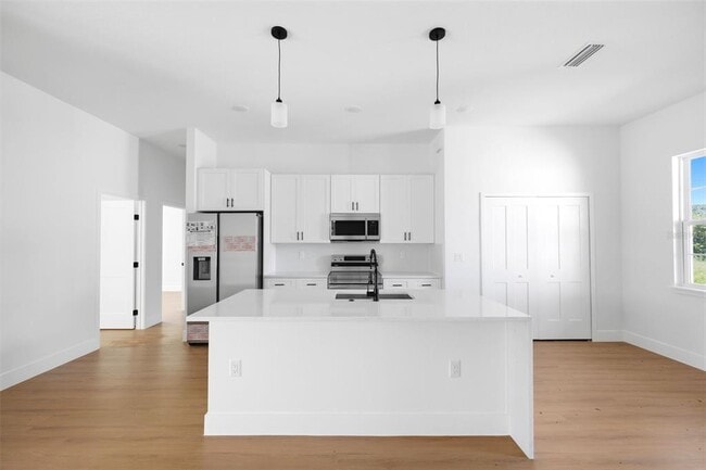 Building Photo - 16835 SW 17th Terrace