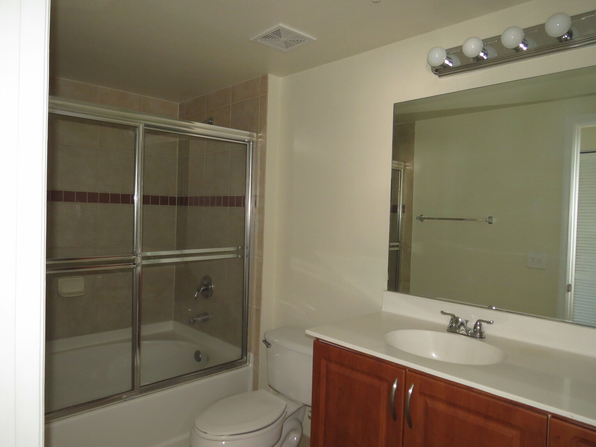 Building Photo - 6559 Emerald Dunes Dr